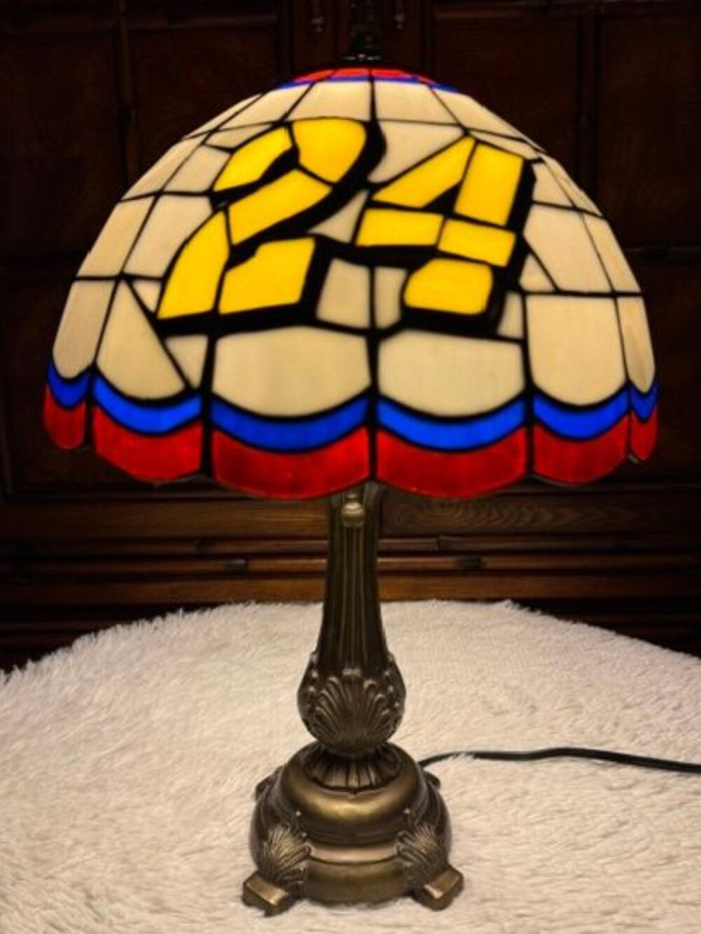 Vintage Jeff Gordon 24 Glazed Resin Stain Glass Design Bronze Finish Metal Lamp